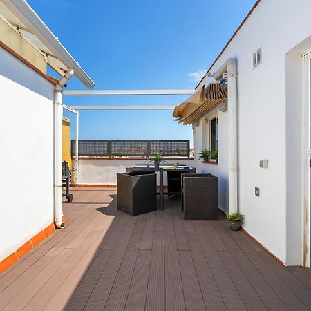 Fridays Flats Bright & Breezy Apartment Barcelona Bagian luar foto