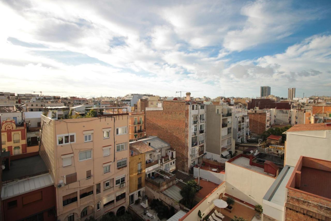 Fridays Flats Bright & Breezy Apartment Barcelona Bagian luar foto
