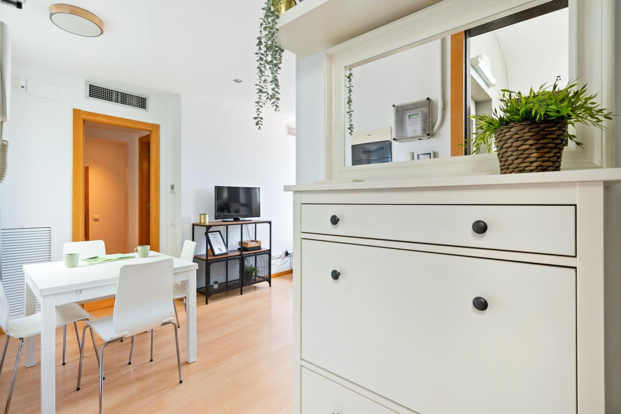 Fridays Flats Bright & Breezy Apartment Barcelona Bagian luar foto